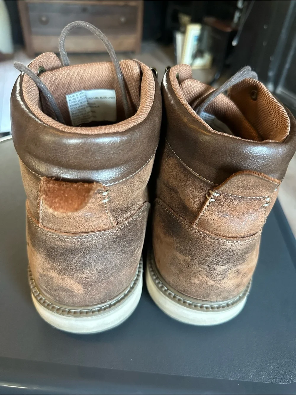 Eddie Bauer Men's Tan Brown Leather Chukka Boots